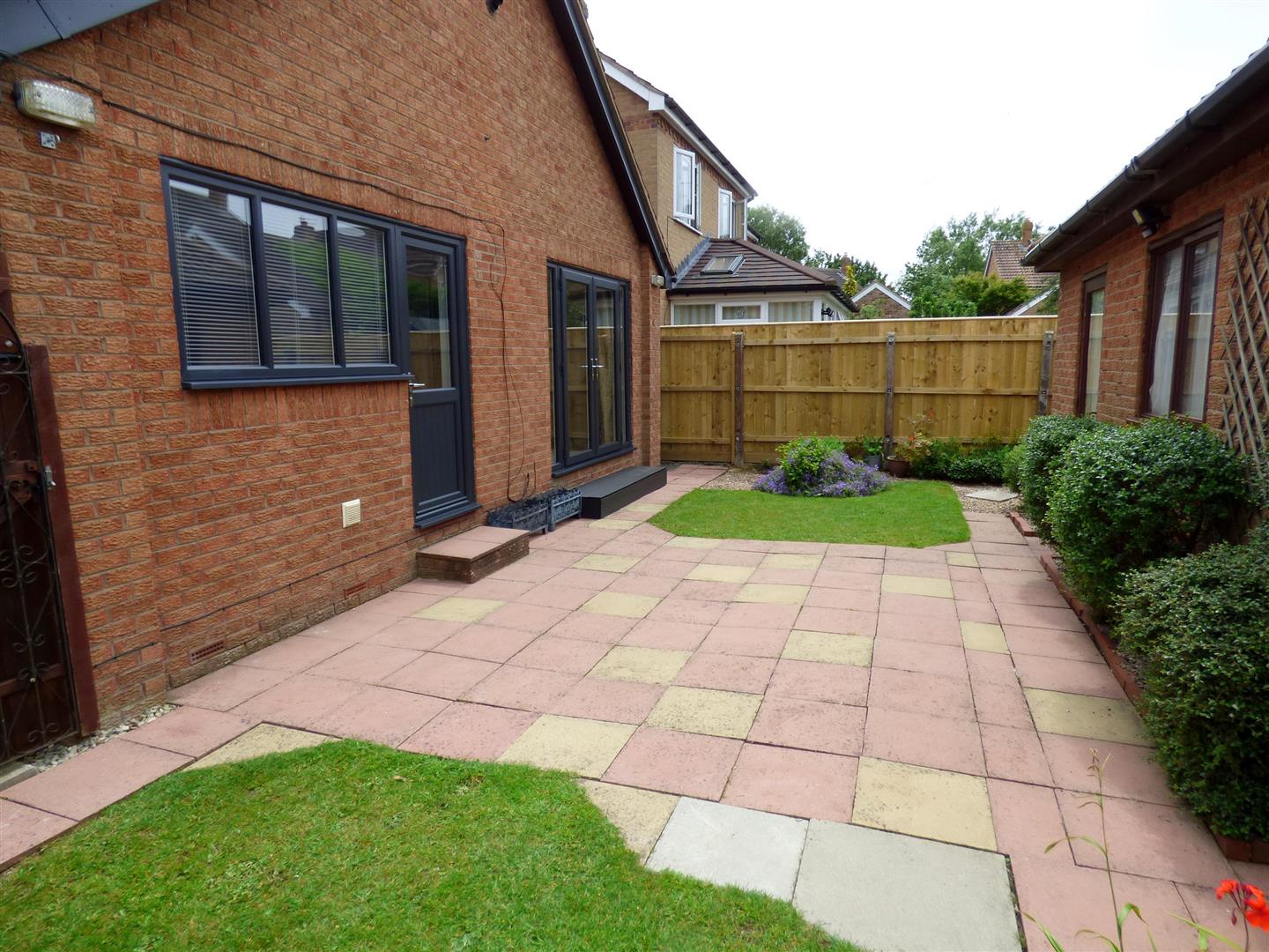 Bungalow Detached The Meadows, Beverley Parklands, Beverley, East Yorkshire, HU17 0RJ